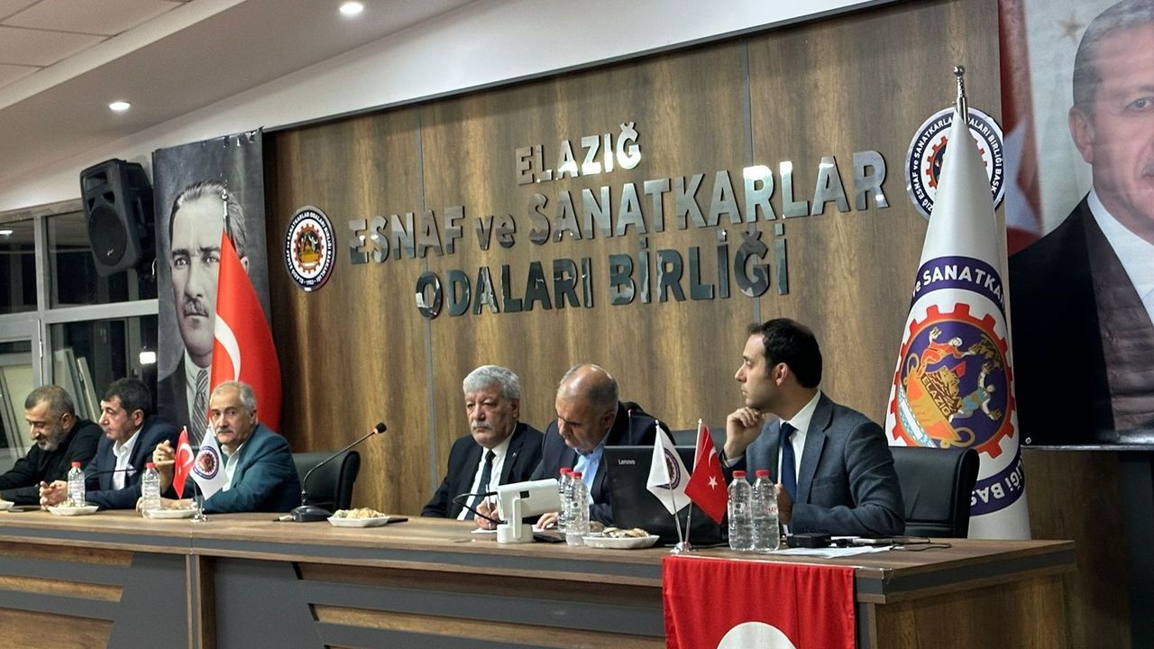 ELAZIĞ'DA ESNAFLARA EĞİTİM VERİLDİ