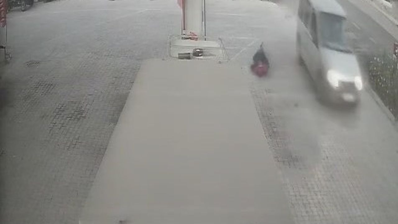 ENİŞTESİNE ARAÇLA ÇARPIP KAÇTI