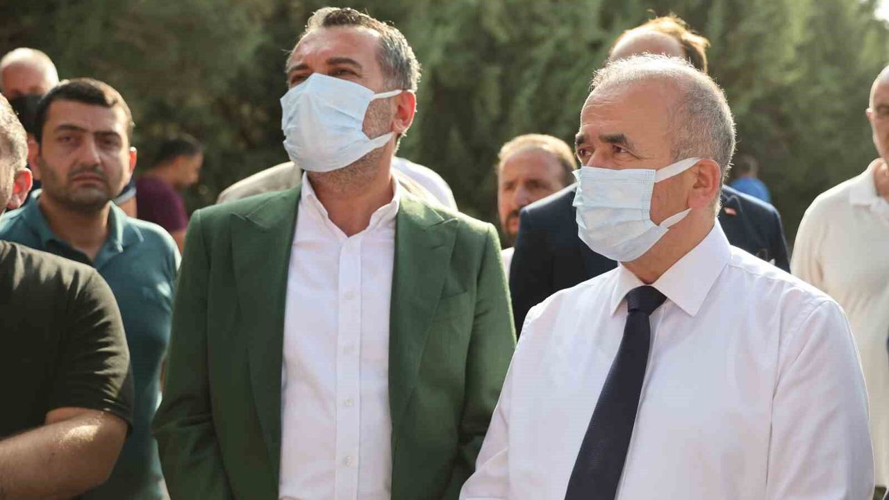 VALİ HATİPOĞLU YANGIN BÖLGESİNDE
