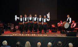 ELAZIĞ BELEDİYESİ HARPUT MUSİKİSİNİ ŞANLIURFA'DA YAŞATTI