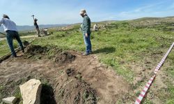 TADIM KÖYÜ VE HÖYÜĞÜNDE KAZI ÇALIŞMALARI YENİDEN BAŞLADI