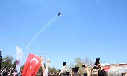 "SOLOTÜRK" NEFESLERİ KESTİ