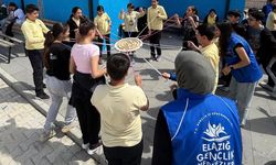 GENÇLİK MERKEZLERİ ÇOCUK VE GENÇLERİN HAYATLARINA DOKUNUYOR