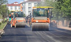 ASFALT YENİLEME ÇALIŞMALARI SÜRÜYOR