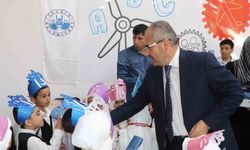 KUR'AN KURSUNDA MEZUNİYET HEYECANI