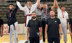 TAEKWONDO ŞAMPİYONU OLDU
