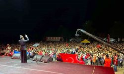 ELAZIĞ ‘ÇIRPINIRDI KARADENİZ’ PARÇASIYLA İNLEDİ