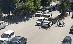 CADDE ORTASINDA KAVGA