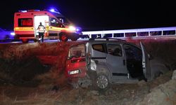FECİ KAZA: 4'Ü AĞIR 9 YARALI