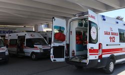 İSKELE ÇÖKTÜ: 2 YARALI