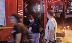 ASANSÖRDE MAHSUR KALAN ÖĞRENCİLERE İTFAİYEDEN DESTEK