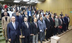 FIRAT ÜNİVERSİTESİNDE CUMHURİYET BAYRAMI NEDENİYLE KONFERANS DÜZENLENDİ