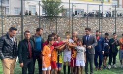 ARICAK'TA ORTAOKULLAR ARASI FUTBOL TURNUVASI SONA ERDİ
