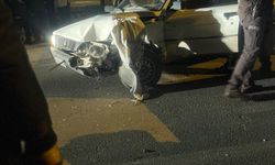 OTOMOBİL İLE PATPAT MOTORU ÇARPIŞTI