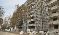 İNŞAATTAN DÜŞEN İŞÇİ AĞIR YARALANDI