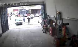 MOTOSİKLET KAZASI GÜVENLİK KAMERASINDA