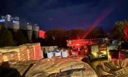 YALITIM FABRİKASINDA YANGIN