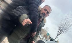 TRAFİKTE DEHŞET ANLARI: "SENİ ÖLDÜRÜRÜM" DİYEREK SALDIRDI