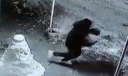 KARDAN ADAMIN KAFASINI ÇALDILAR