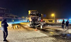 TRAFİK KAZASI: 1 YARALI