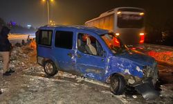 TRAFİK KAZASI: 4 YARALI