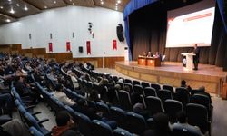 AKADEMİK PERSONELLE BİR ARAYA GELDİ