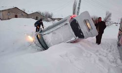 KARDA KAYDILAR: 2 YARALI