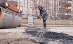 ASFALT YAMA UYGULAMASI SÜRÜYOR