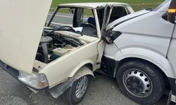 TRAFİK KAZASI: 4 YARALI