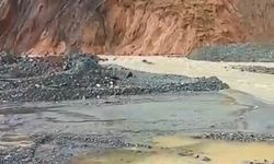 ALTERNATİF YOL SULAR ALTINDA KALDI