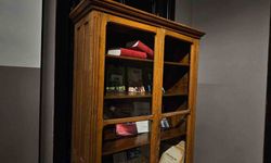 96 YILLIK AHŞAP DOLAP, TARİHİN İZLERİNİ TAŞIYOR