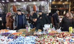 BAYRAM ŞEKERLERİ TEZGAHLARDAKİ YERİNİ ALDI