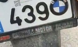 PLAKAYI KALEMLE BOYAYARAK DEĞİŞTİREN SÜRÜCÜYE 220 BİN LİRA CEZA YAZILDI