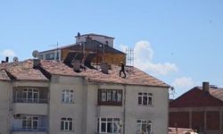 ÇATIDA TEHLİKELİ ÇALIŞMA