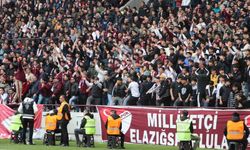 ELAZIĞSPOR TARAFTARINDAN POLİSLERE ÇİÇEK