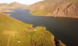 KEBAN GÖLÜNDE EŞSİZ MANZARALAR