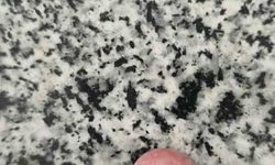 ŞEKERİN İÇİNDEN TAŞ ÇIKTI