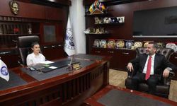 ŞERİFOĞULLARI KOLTUĞU DEVRETTİ