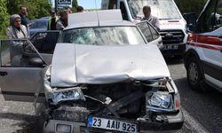 TRAFİK KAZASINDA 5 KİŞİ YARALANDI