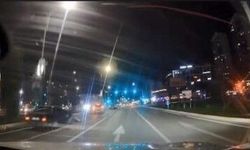 MAKAS ATARKEN OTOMOBİLE ARKADAN ÇARPTI