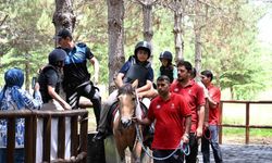 EMŞAV ŞEHİT VE GAZİ ÇOCUKLARIYLA BİR ARAYA GELDİ
