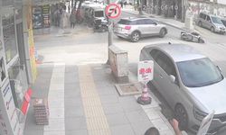 KONTROLSÜZCE YOLA ÇIKAN OTOMOBİL KAZAYA NEDEN OLDU
