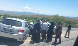 TRAFİK KAZASINDA 4 KİŞİ YARALANDI
