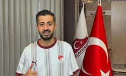 ONUR ERİŞ SÖZLEŞMEYİ İMZALADI