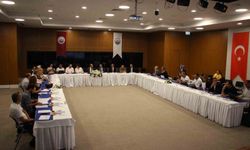 SAĞLIK HİZMETLERİ DEĞERLENDİRİLDİ
