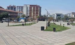SICAKLAR CADDE VE SOKAKLARI TENHALAŞTIRDI