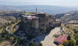940 YILLIK CAMİ RESTORASYONUN ARDINDAN İBADETE AÇILDI