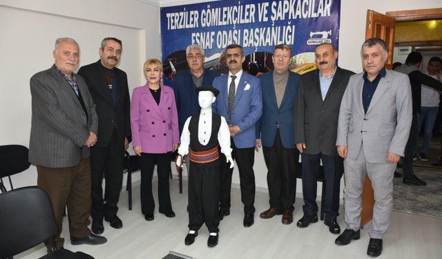 BAĞIMSIZ ADAY PROF. DR. YASEMİN AÇIK’A ODA BAŞKANLARINDAN TAM DESTEK GELDİ