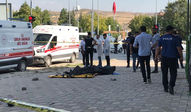 ELAZIĞ’DA SİLAHLI ÇATIŞMA: 2 ÖLÜ, 1 YARALI