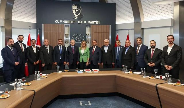 CHP İL YÖNETİMİ, KILIÇDAROĞLU’NU ZİYARET ETTİ 